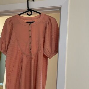Anthropologie top size small. Like New!